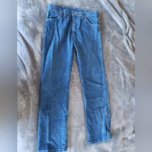 32×32 Wrangler Jeans